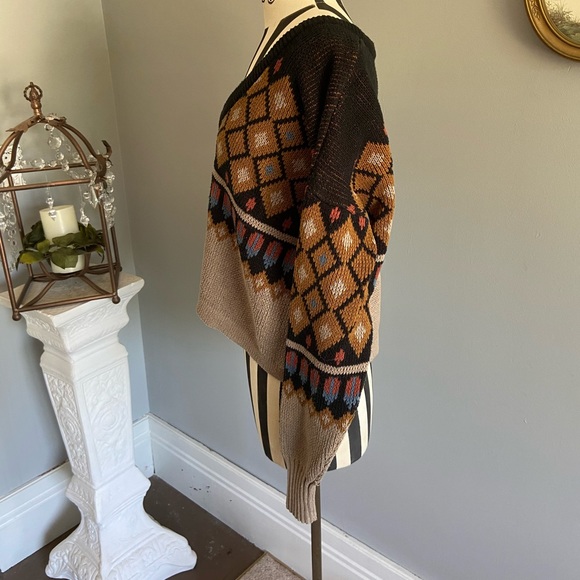 Gimmicks cropped sweater - Picture 6 of 11